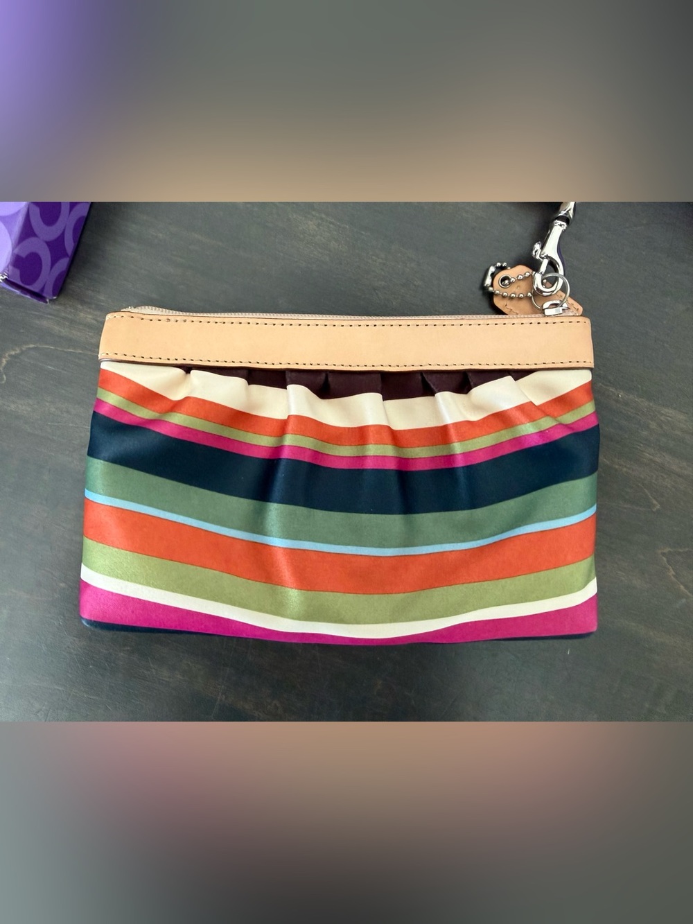 Coach Legacy Satin Striped Legacy Wristlet Clutch. Like New in Box! - Picture 5 of 10